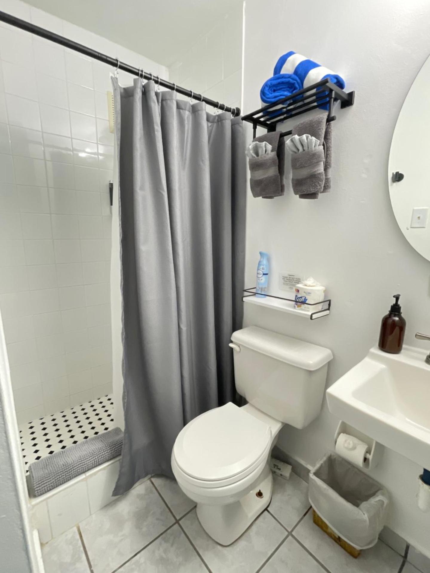 Oceanfront Condo In 卢基约 外观 照片